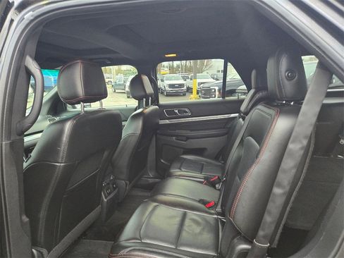 Used 2017 Ford Explorer Sport w/ Equipment Group 401A image 10