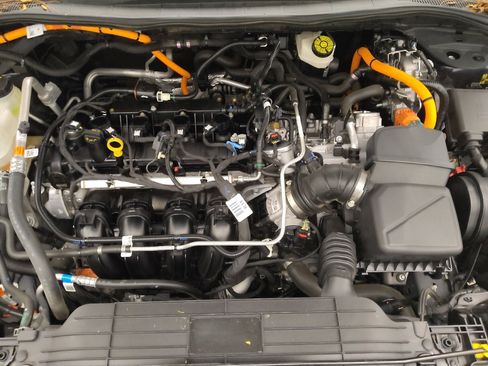 Used 2021 Ford Escape SEL image 30