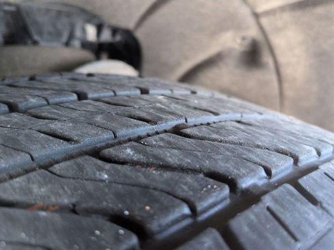 Used 2023 Chevrolet Suburban High Country image 12