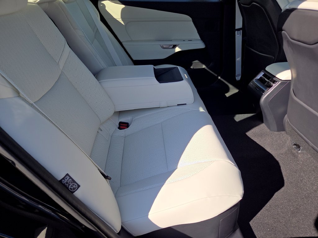 New 2026 Lexus ES 350h AWD w/ Convenience Package image 5