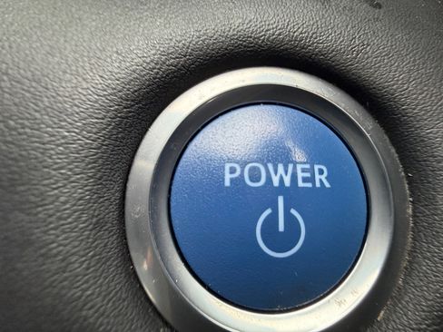 Used 2020 Toyota Highlander Platinum image 29