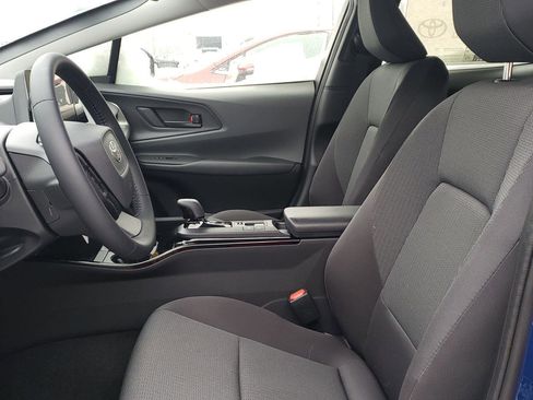 New 2026 Toyota Prius LE image 17