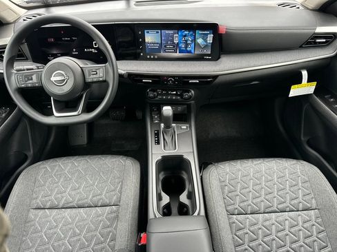 New 2026 Nissan Kicks SV w/ Cold Weather Package image 15