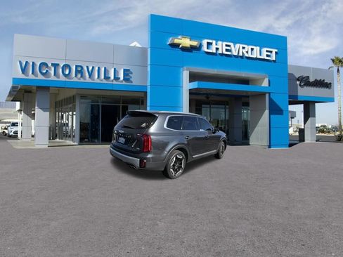 Used 2024 Kia Telluride S w/ S Sunroof Package AWD/4WD image 5