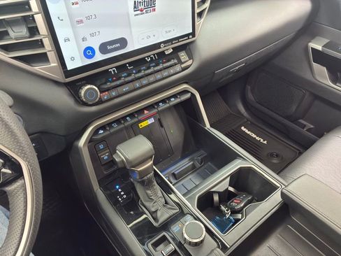 Used 2023 Toyota Tundra Limited image 37