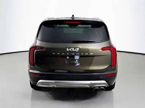Used 2022 Kia Telluride EX w/ EX Premium Package image 8
