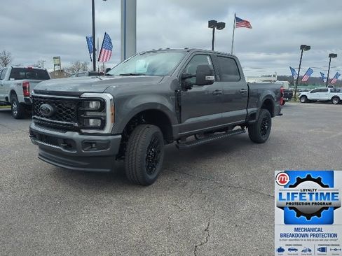 New 2026 Ford F250 XLT w/ XLT Premium Package image 4