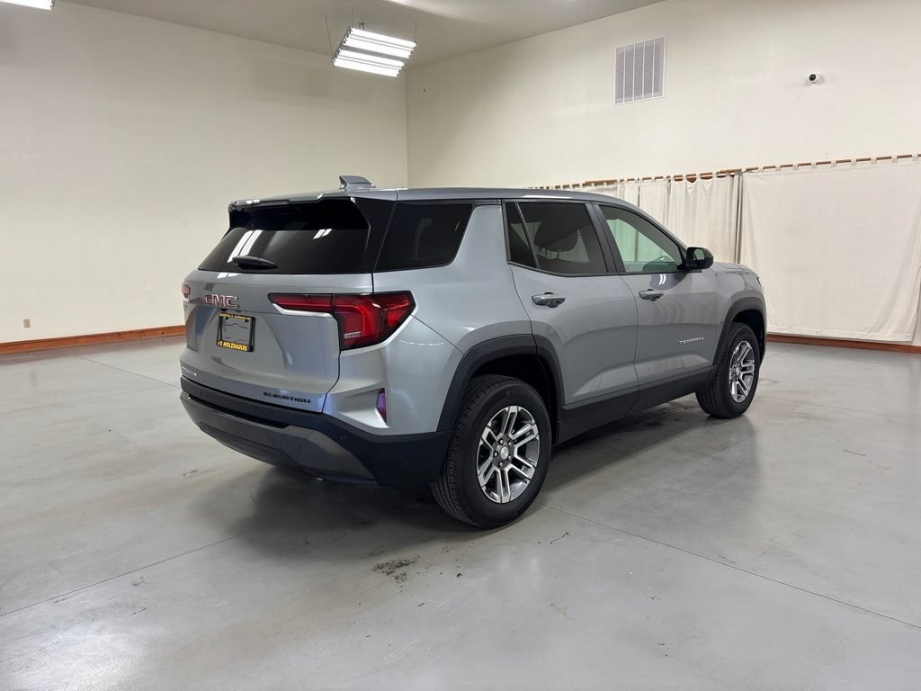 Used 2026 GMC Terrain Elevation FWD image 8
