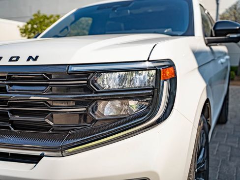 Used 2025 Ford Expedition Max Platinum w/ Stealth Appearance Package AWD/4WD image 13