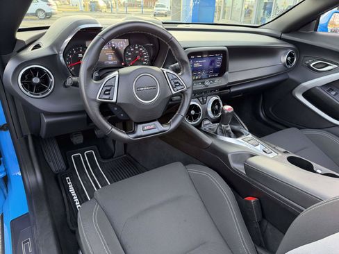 Certified 2023 Chevrolet Camaro SS RWD image 12