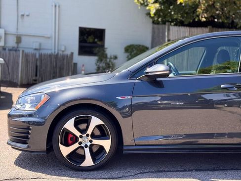 Used 2017 Volkswagen GTI S FWD image 10