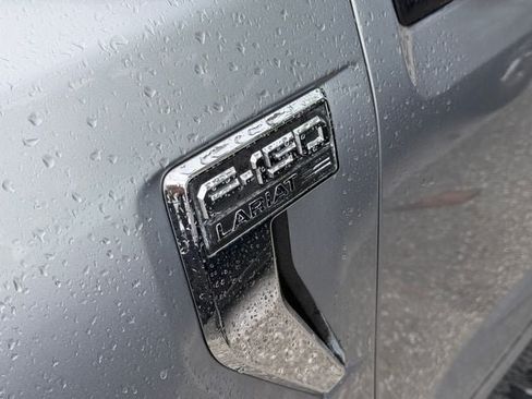 Used 2023 Ford F150 Lariat w/ Bed Utility Package RWD image 5