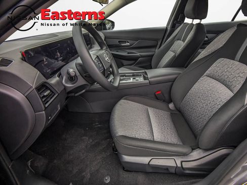 New 2026 Nissan Sentra SV FWD image 15