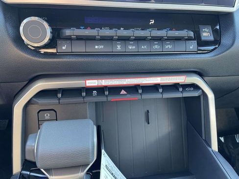 New 2026 Toyota Tundra SR5 image 40