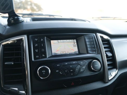 Used 2019 Ford Ranger XLT w/ FX4 Off-Road Package image 29