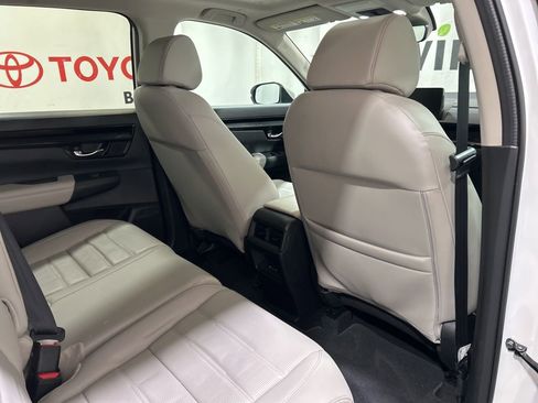 Used 2025 Honda CR-V EX-L image 15