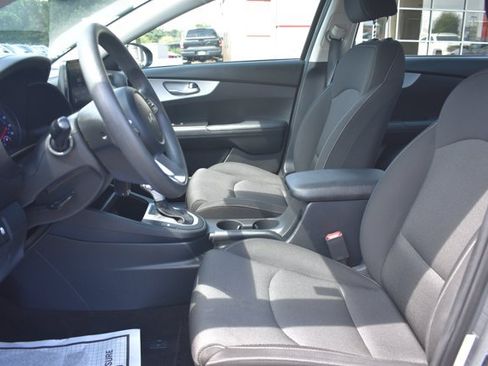 Used 2024 Kia Forte LXS FWD image 13