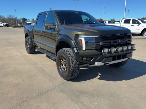 Used 2024 Ford F150 Raptor image 2