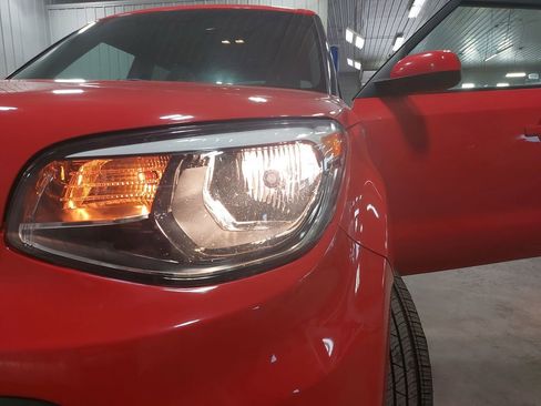 Used 2019 Kia Soul FWD image 31