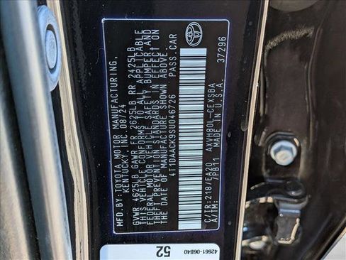 Used 2025 Toyota Camry SE image 25