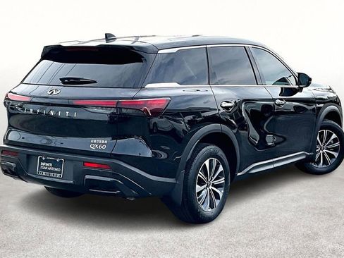 Certified 2025 INFINITI QX60 Pure image 2