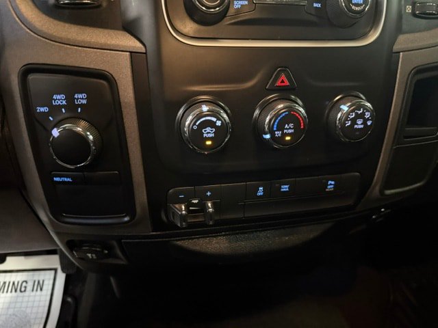 Used 2017 RAM 2500 Tradesman w/ Chrome Appearance Group AWD/4WD image 45