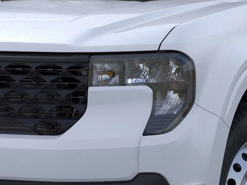 New 2025 Ford Maverick XL image 47
