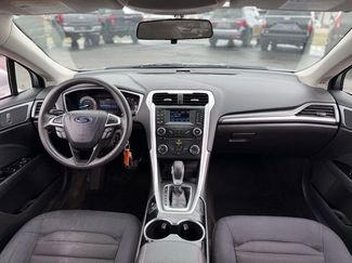 Used 2014 Ford Fusion SE video 2