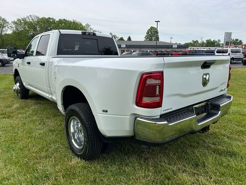 Used 2024 RAM 3500 Tradesman w/ Towing Technology Group AWD/4WD image 8