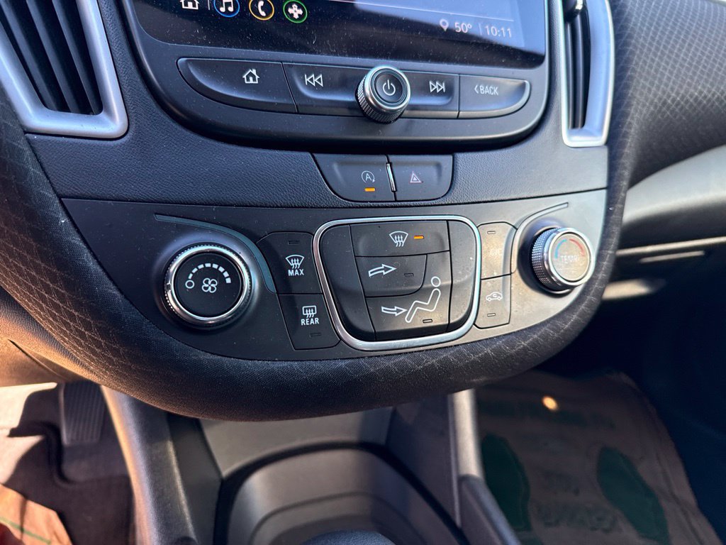 Used 2024 Chevrolet Malibu RS FWD image 29