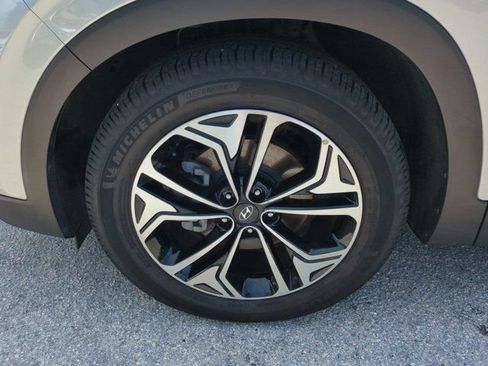 Used 2020 Hyundai Santa Fe Limited FWD image 11