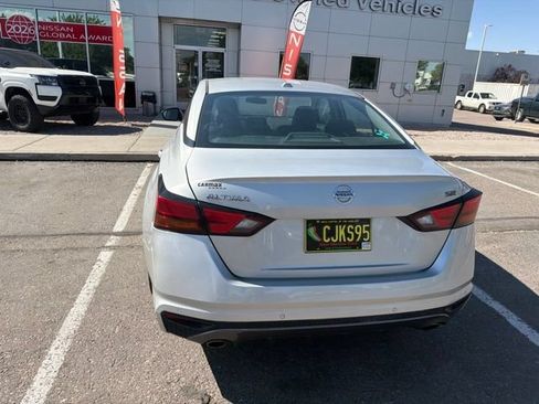 Used 2021 Nissan Altima 2.5 SR FWD image 15