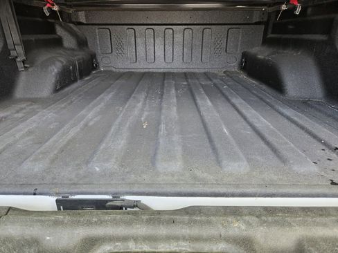 Used 2021 Jeep Gladiator Mojave image 35