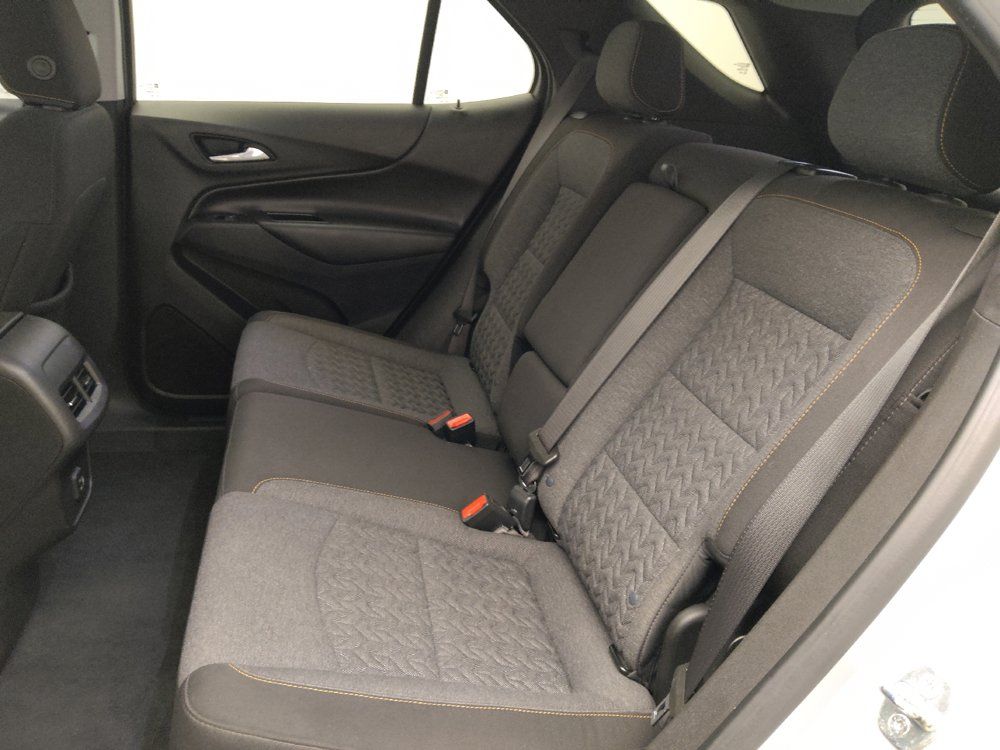 Used 2022 Chevrolet Equinox LT AWD/4WD image 18