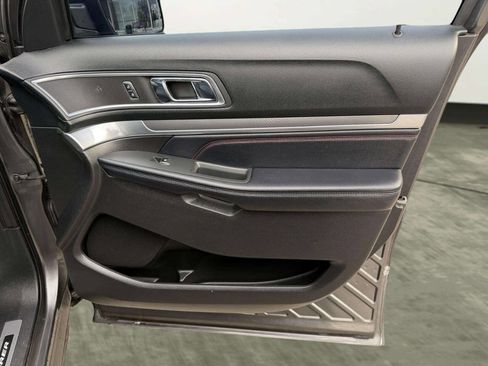 Used 2017 Ford Explorer Sport w/ Equipment Group 401A image 34