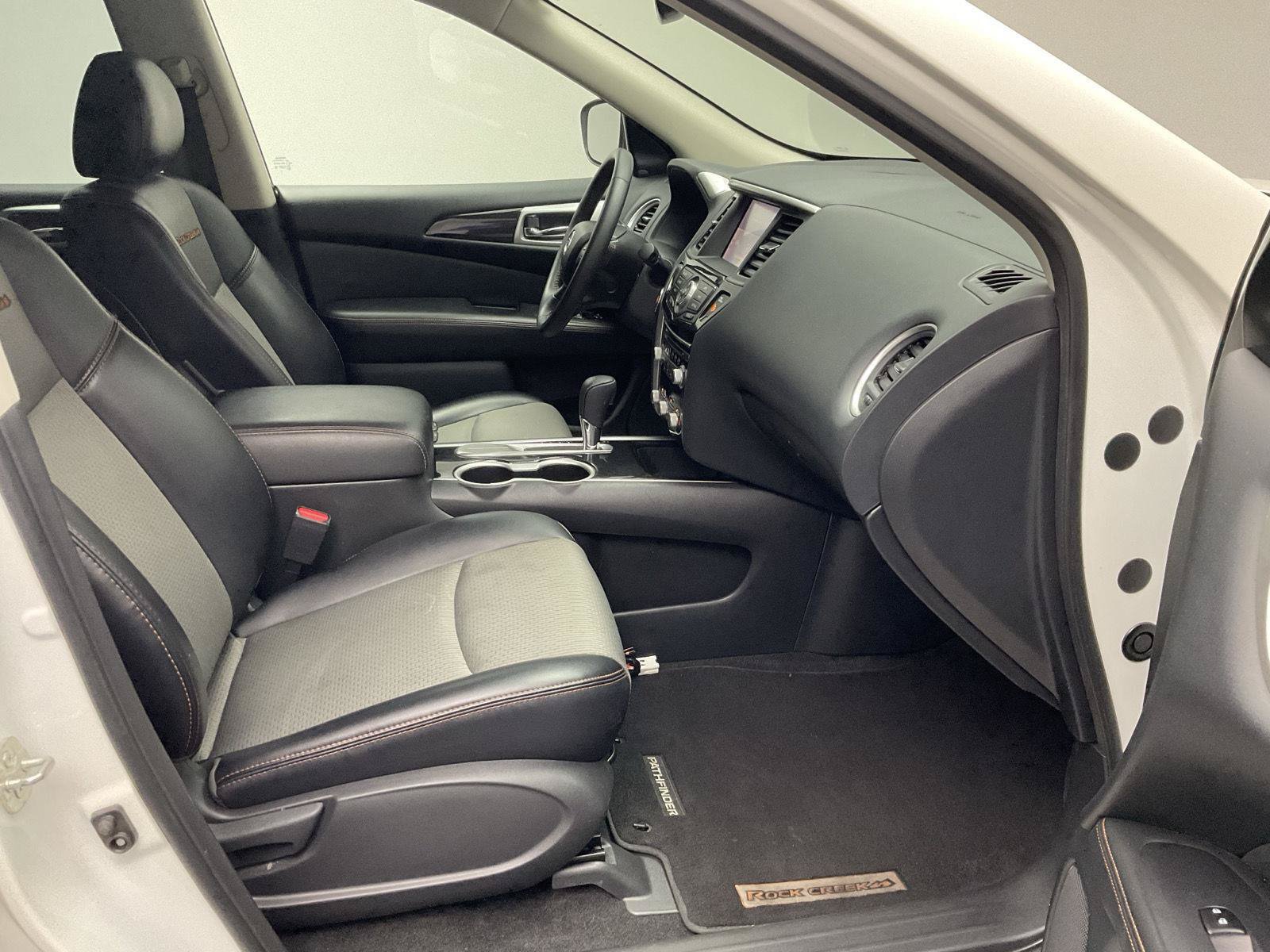 Used 2020 Nissan Pathfinder SV w/ Rock Creek Edition FWD image 23