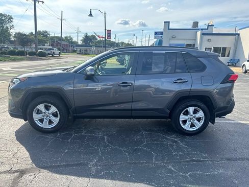 Used 2020 Toyota RAV4 XLE w/ Convenience Package AWD/4WD image 13
