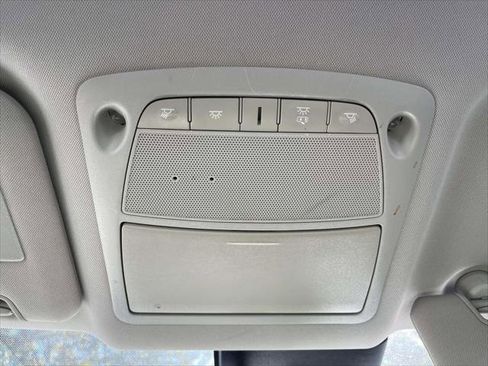 Used 2020 Nissan Rogue S image 30