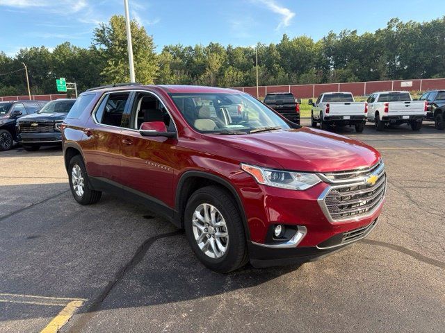 Used 2021 Chevrolet Traverse LT FWD image 7