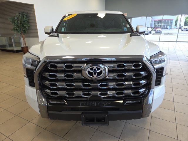 Used 2024 Toyota Tundra Platinum AWD/4WD image 4