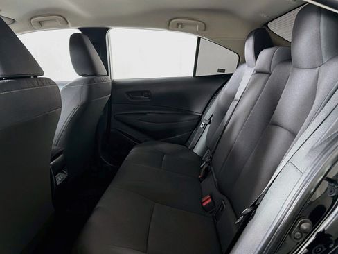 Used 2023 Toyota Corolla LE w/ Carpet Mat Package (TMS) FWD image 8