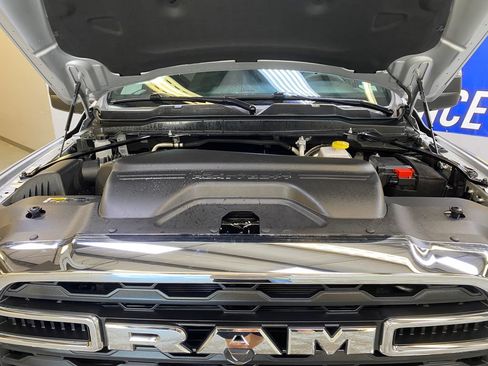 Used 2026 RAM 2500 Big Horn AWD/4WD image 9