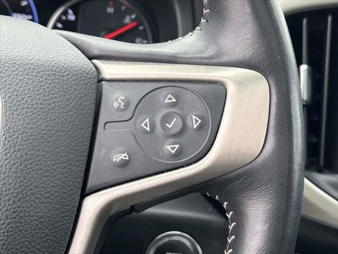 Used 2022 GMC Terrain Denali w/ Denali Premium Package AWD/4WD image 24