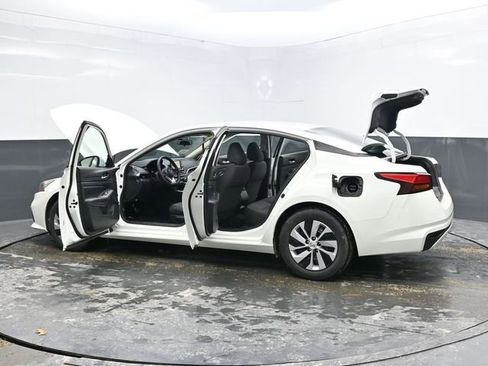 Used 2021 Nissan Altima 2.5 S image 40