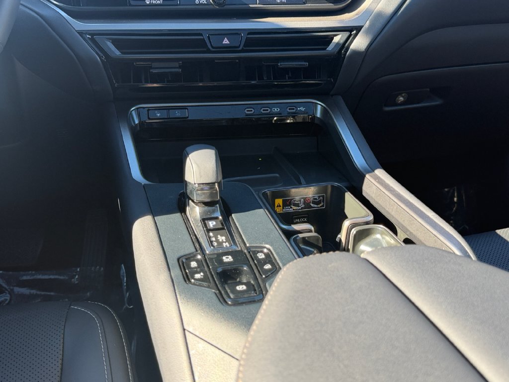 Used 2026 Lexus TX 350 AWD w/ Technology Package image 11