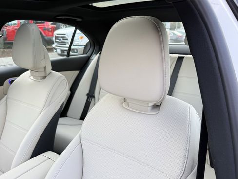 New 2025 Mercedes-Benz C 300 Sedan image 3