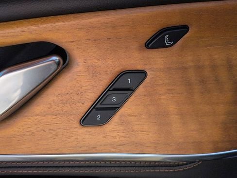 Used 2024 Jeep Grand Cherokee Summit image 18