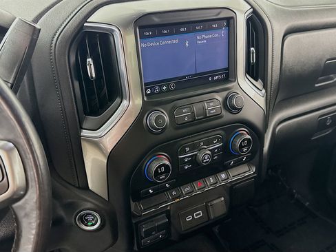 Used 2020 Chevrolet Silverado 1500 RST w/ True North Edition AWD/4WD image 15