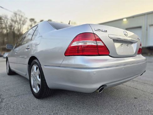 Used 2004 Lexus LS 430 image 6