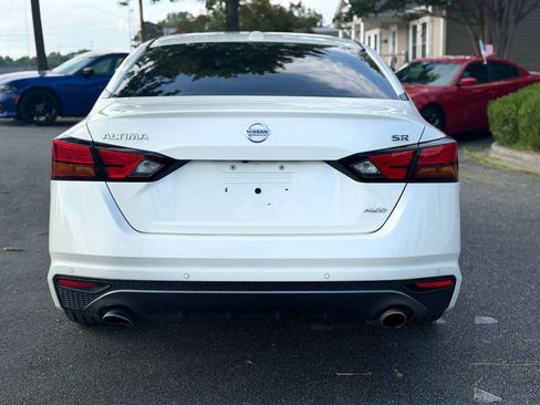 Used 2020 Nissan Altima 2.5 SR w/ Premium Package AWD/4WD image 5
